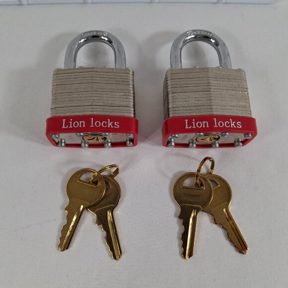 Lion Locks 2  Keyed-Alike Padlocks w/ 1.25" Shackle, 4 Keys Hardened Steel Case - Picture 7 of 9